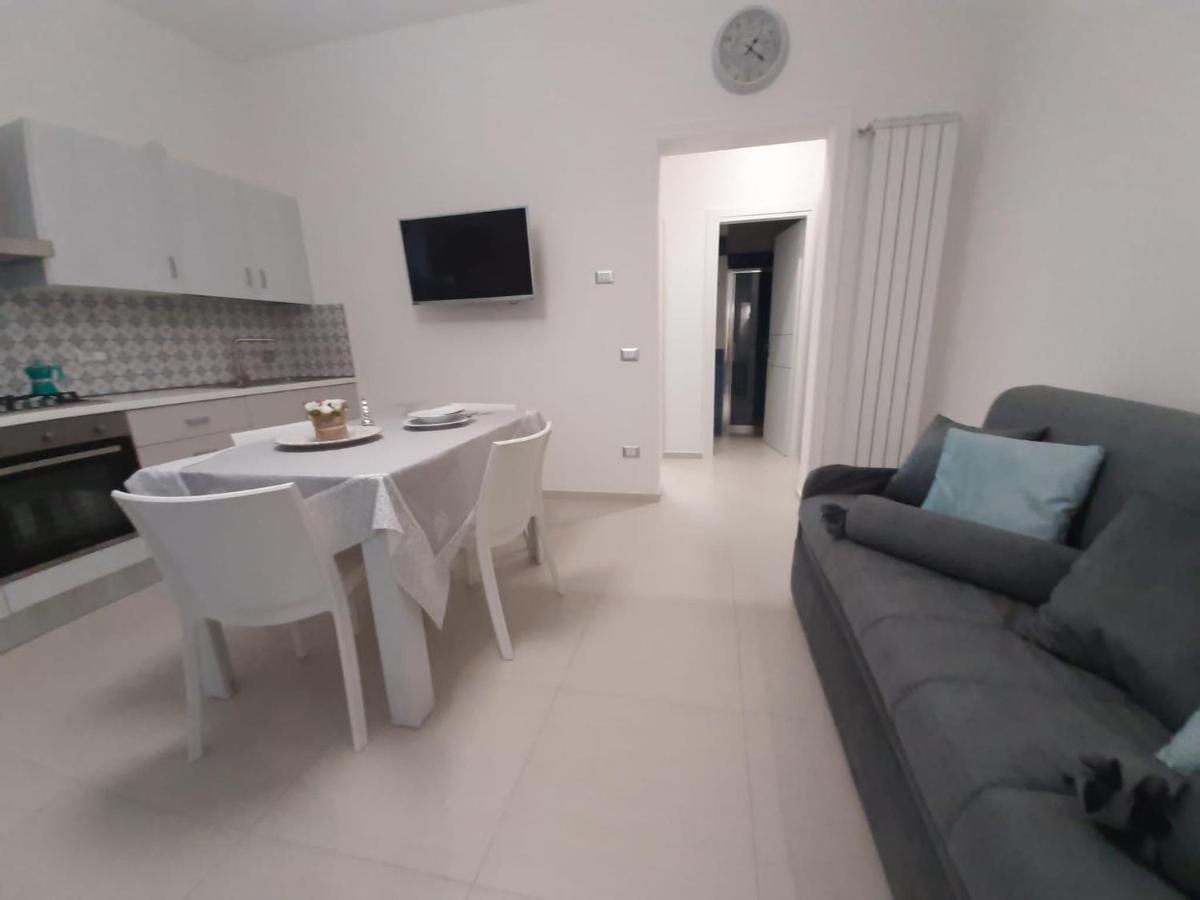 Gioanthony Apartment ปอร์โตเชซาเรโอ ภายนอก รูปภาพ